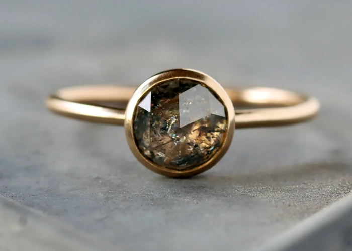 Clementine engagement ring